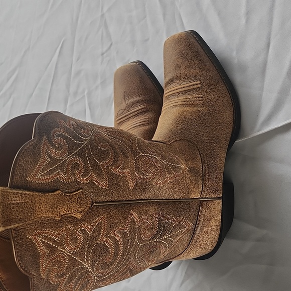 Ariat Brown Western Cowboy Boots - Picture 4 of 8